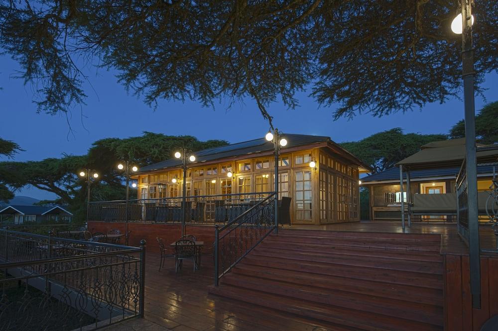 Karibu Camps And Lodges Lions Paw Ngorongoro Karatu Eksteriør bilde