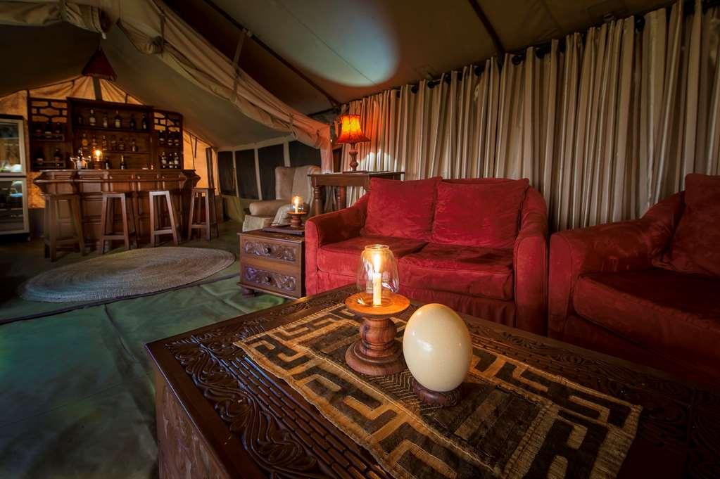 Karibu Camps And Lodges Lions Paw Ngorongoro Karatu Restaurant bilde