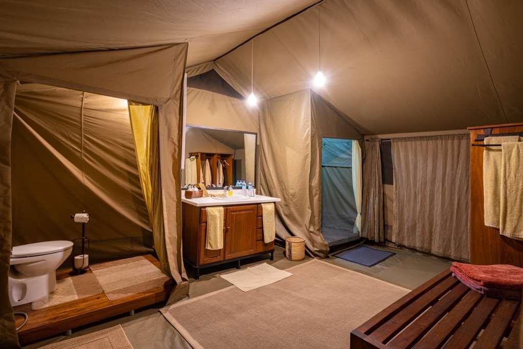 Karibu Camps And Lodges Lions Paw Ngorongoro Karatu Rom bilde